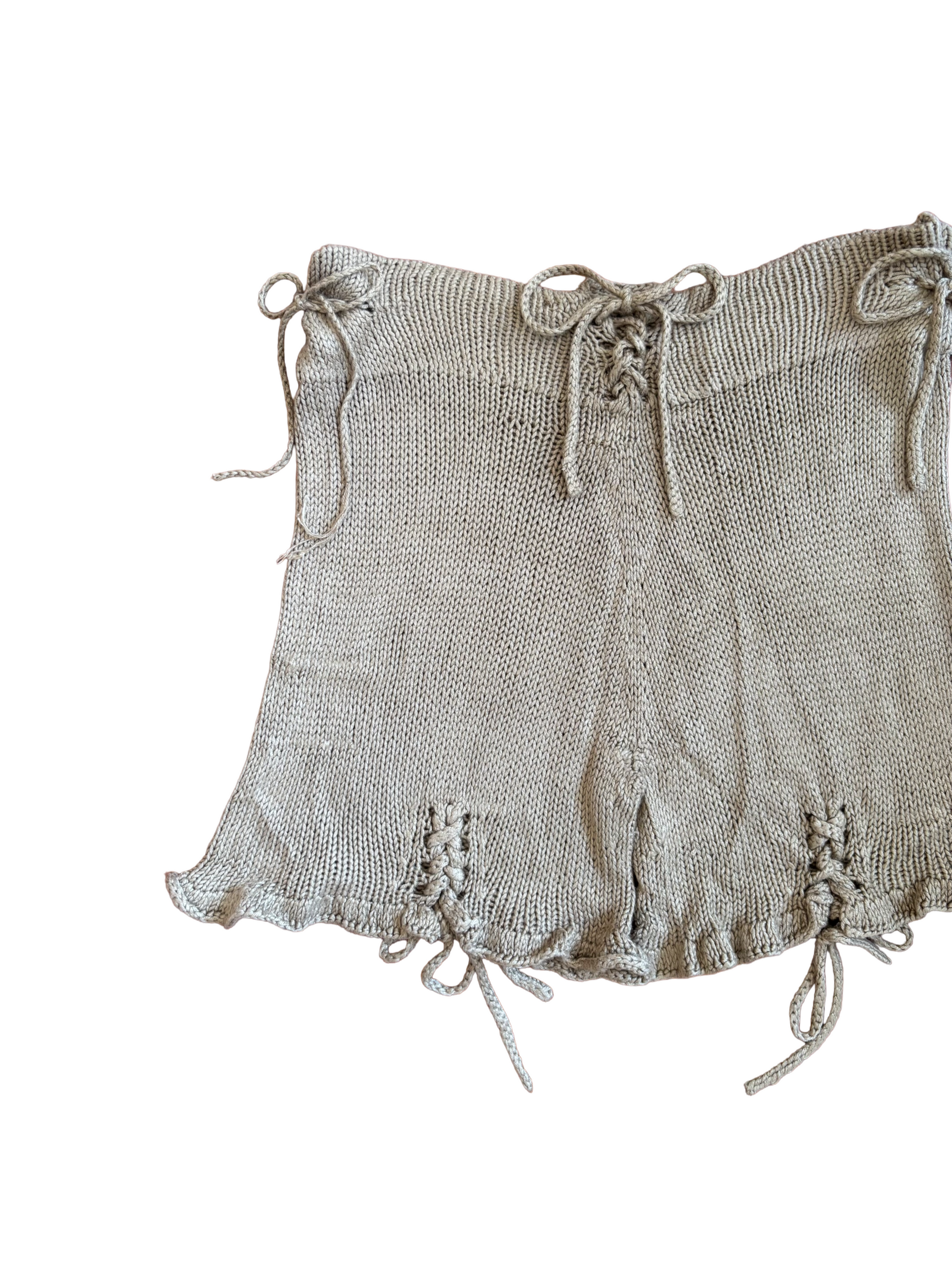 Tied up shorts