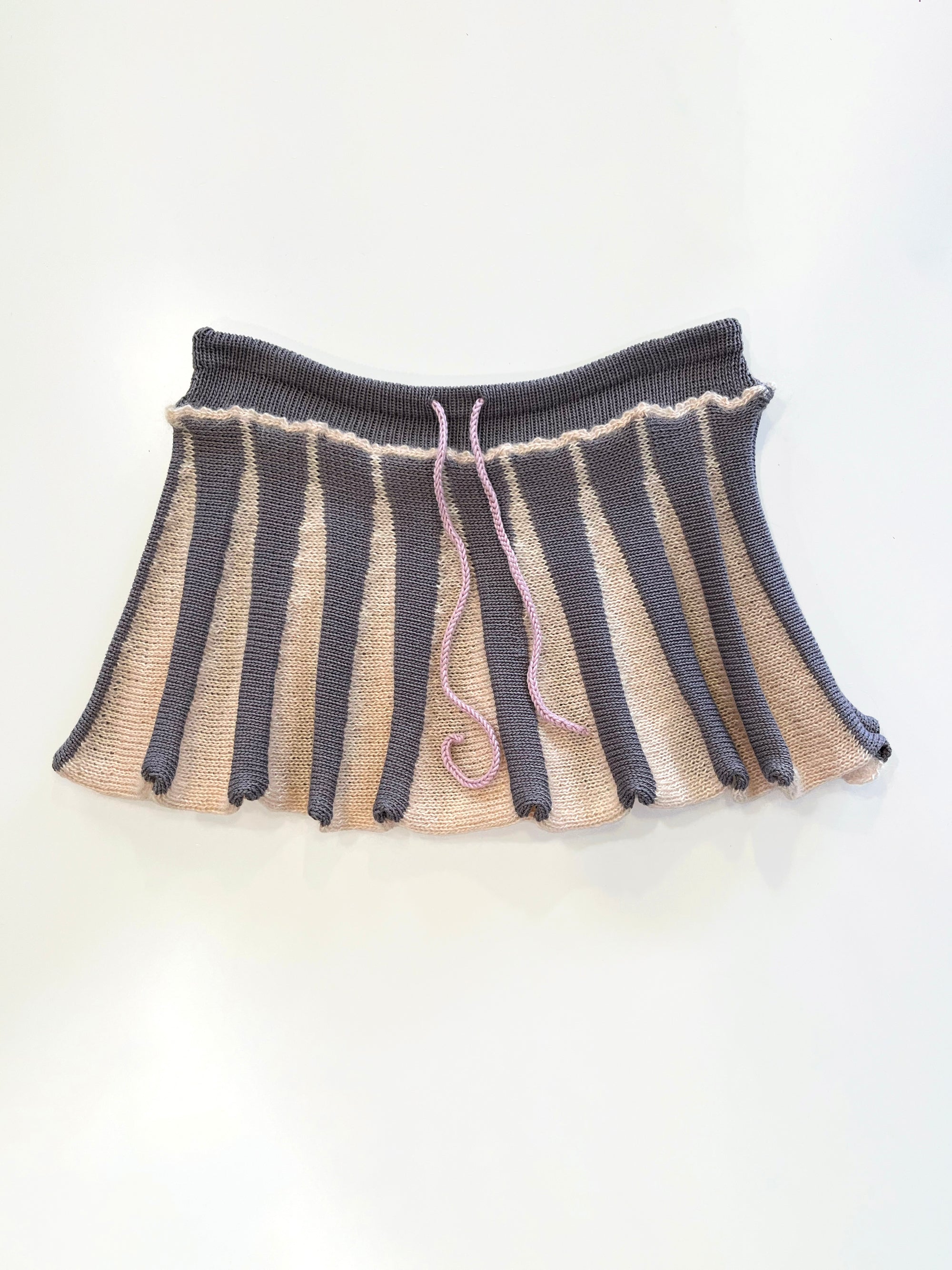 Bouncy Striped Mini