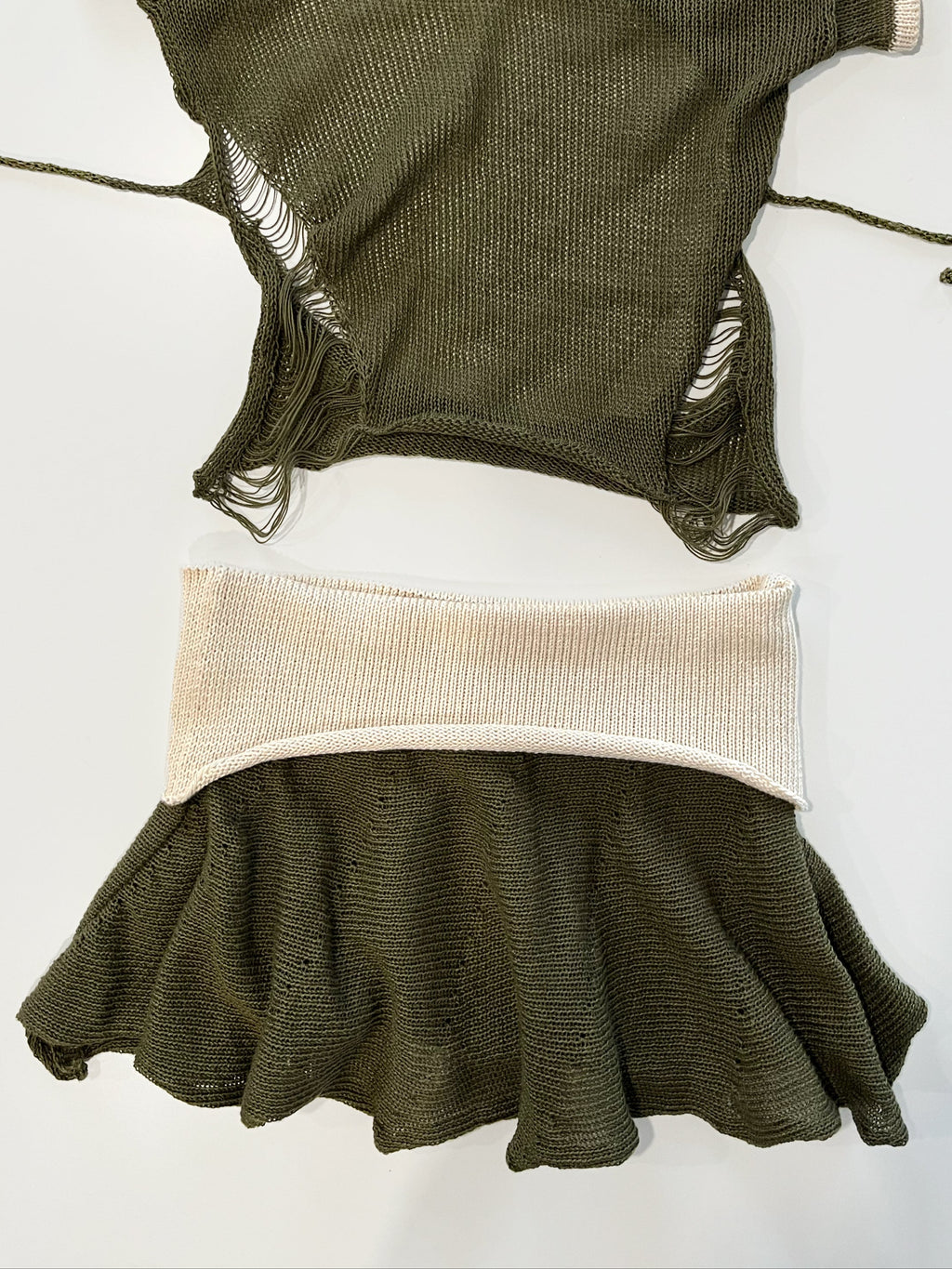 Sheer Ruffle Mini Set